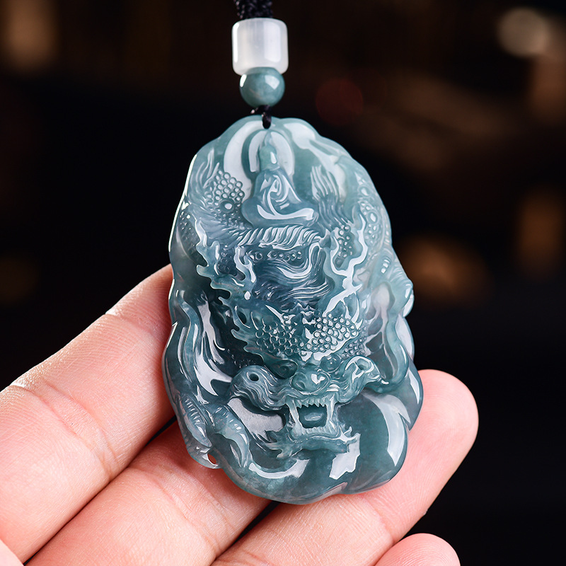 Luxury Gifts Jewelry & Watches Namfleg Mostar - Collier pendentif Dragon en jadéite birmane