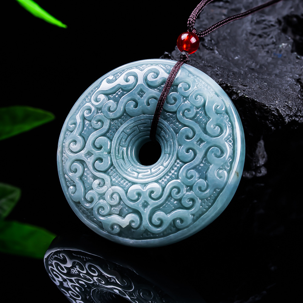 Luxury Gifts Jewelry & Watches Namfleg Mostar - Collier pendentif fleur en jadéite birmane