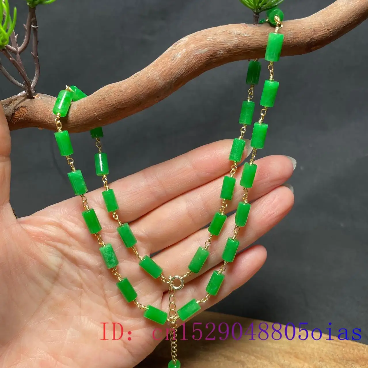 Collier de perles de Jade vert - The Jewelry & Watches avis et prix