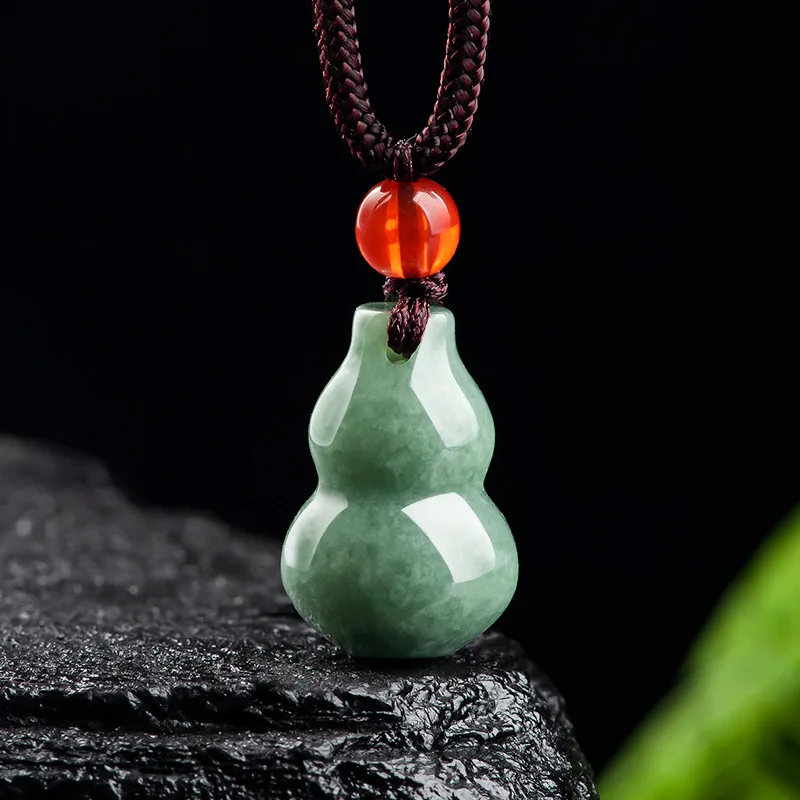 Collier en pierre de jadéite d - Luxury Gifts Jewelry & Watches Namfleg Mostar avis et prix